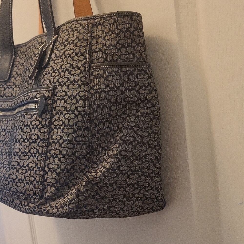 Coach Black and Gray Signature Diaper Bag 5707 Y2K Tote Shoulder Bag - Picture 4 of 16